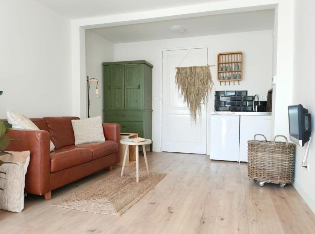 ליסא Cosy Tiny House In Bollenstreek Vlakbij Het Strand מראה חיצוני תמונה
